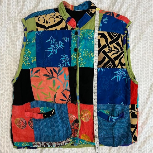 Colorful Patchwork Vest - Picture 3 of 4